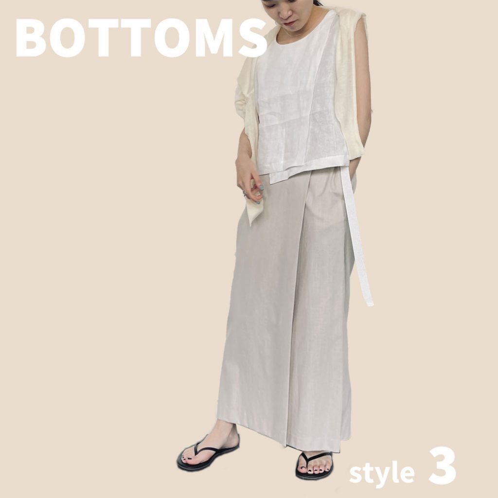 リネン好きさんにおすすめの淡色コーディネートはベージュと相性のいいホワイト合わせで。クリームイエローのカーディガンで淡色に馴染む差し色を。足元はサンダル合わせだと更に抜け感がアップ◎