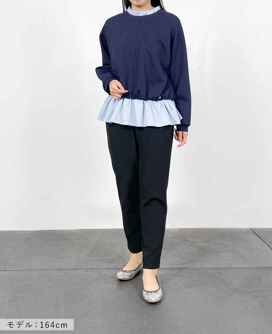 ストレッチテーパードパンツ黒 普段使いコーディネート