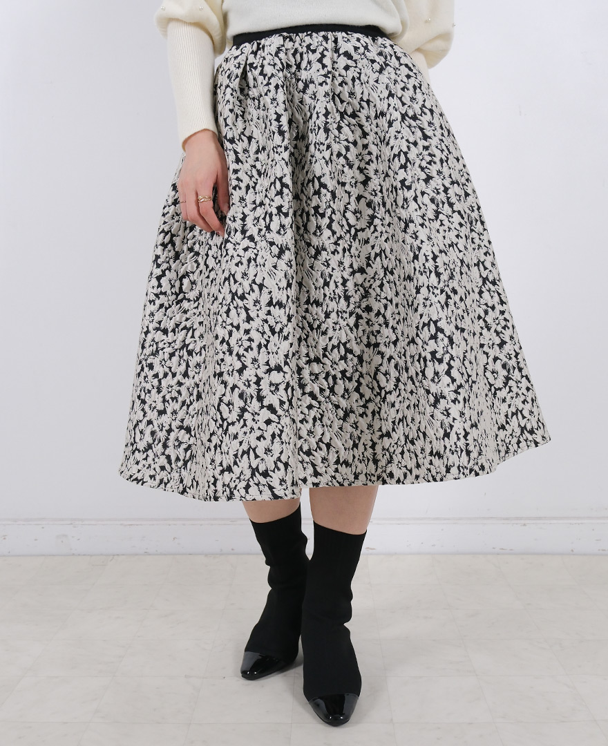 神戸・山の手フラワージャガードスカート