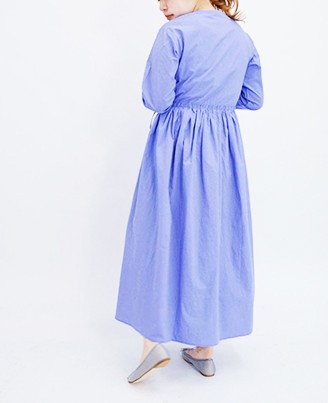 神戸・山の手カシュクールパープルワンピース。コットン100%素材のゆったりサイズ着心地力抜群、楽ちんコーデ。