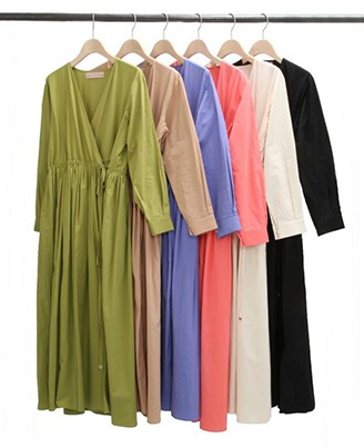 神戸・山の手カシュクールワンピース さらっとしたコットン100%の素材&ゆったりサイズで着心地抜群。アイボリー、ベージュ、アプリコット、ライム、ブルー、ブラック。