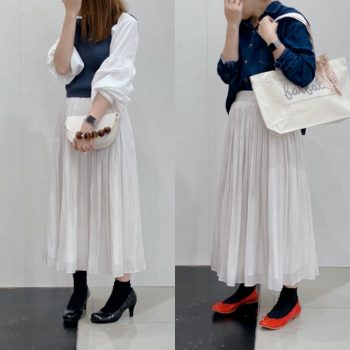 光沢のある神戸・山の手ホワイトカラーシャイニーギャザースカートロング丈とブーツパンプスを使った秋の着回しコーディネート。