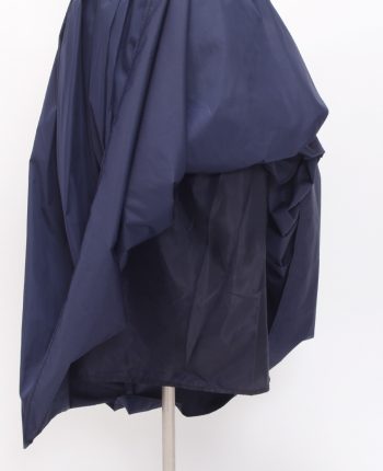 山の手スカートの新レングス! ネイビーマキシ丈スカート。