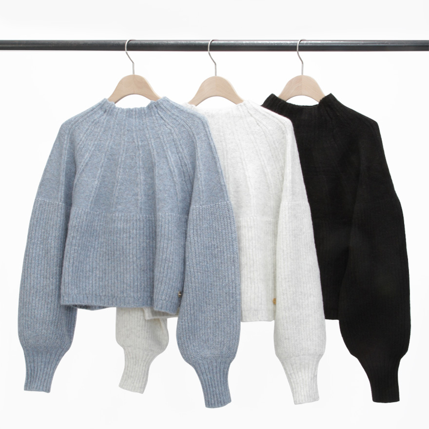 ボトルネックニット