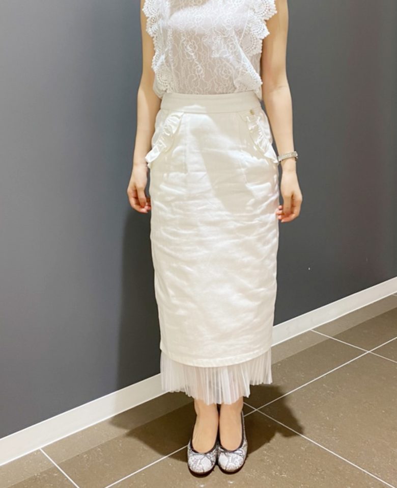 ホワイトの神戸・山の手ポケットフリルスカート&フリルチュールペチコート