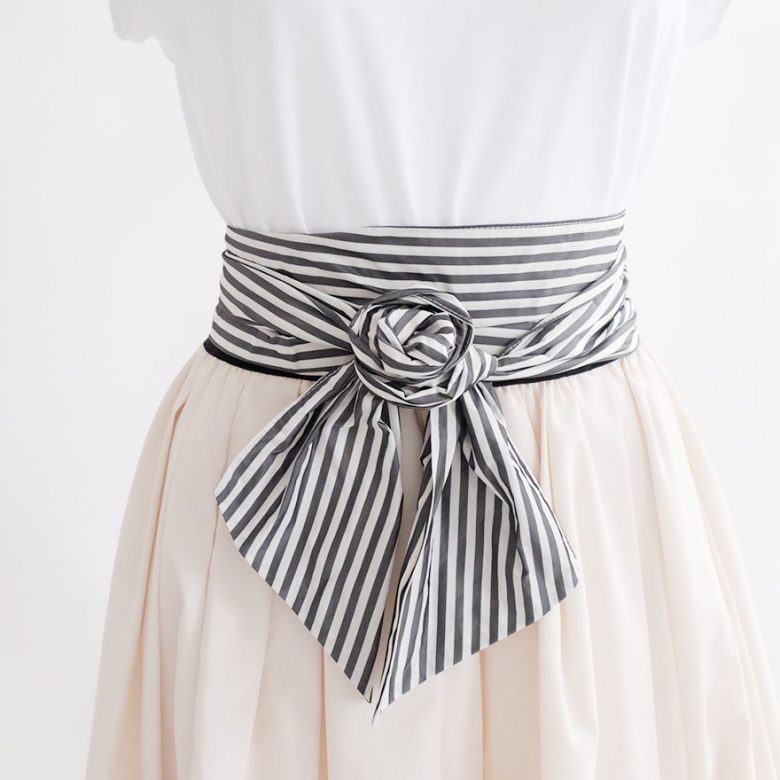 リボンベルトのバラ巻アレンジ